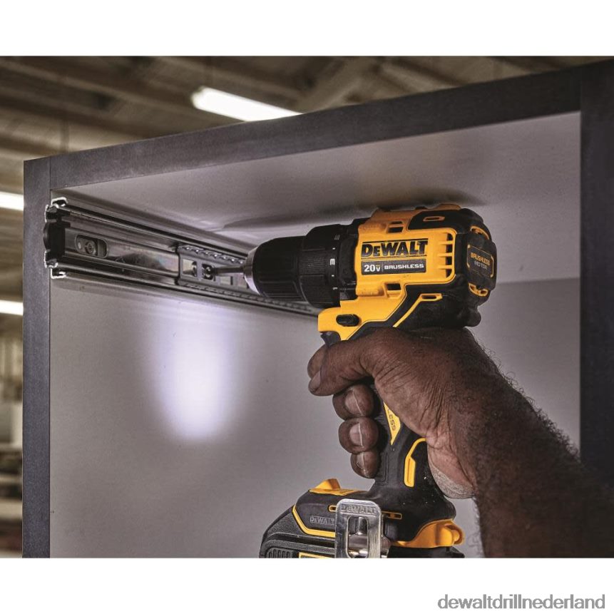 Dewalt Boormachine Z6ZND033 | DEWALT 20 V max. borstelloze compacte boor-/schroevendraaierset van 1/2 inch (2 batterijen) hulpmiddelen