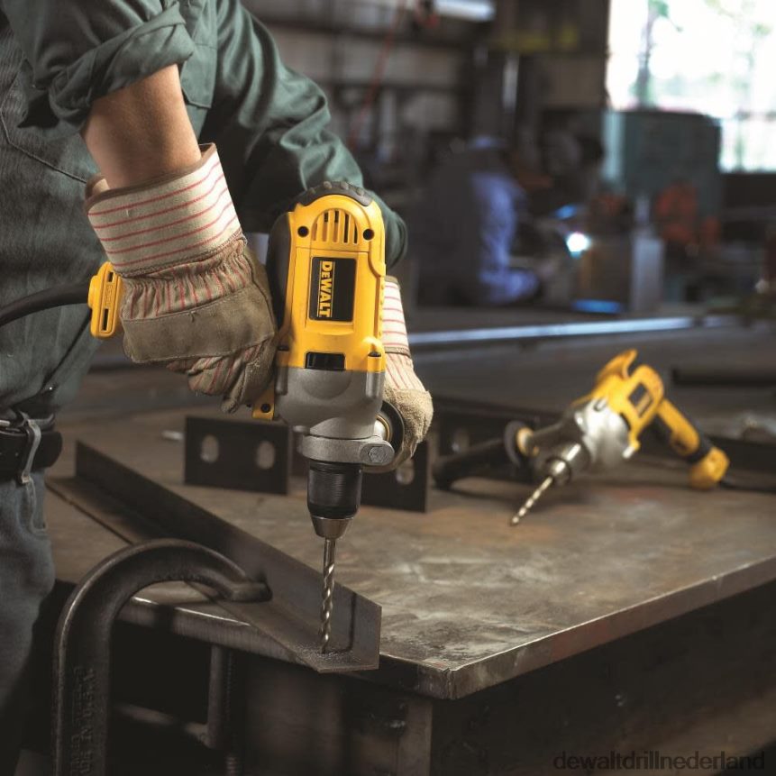 Dewalt Boormachine Z6ZND088 | DEWALT 10 ampère 1/2 inch snelspanboormachine met middenhandgreep hulpmiddelen